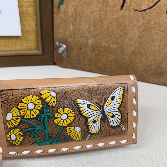 Vintage Butterfly Wallet Leather Bifold Check Book Yellow Green Floral - Picture 1 of 6